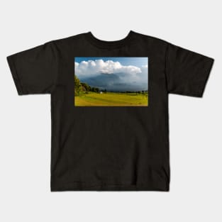 Storm Clouds Approaching, Maleny Kids T-Shirt